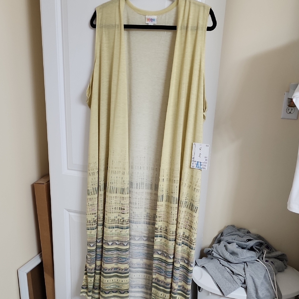 Lularoe Joy Overlay, NWT